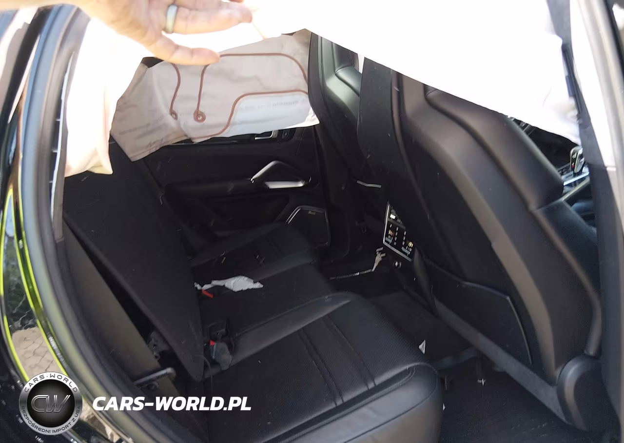 2022 Porsche Cayenne Coupe Turbo-Turbo Gt VIN:WP1BF2AY1NDA58060 - 8