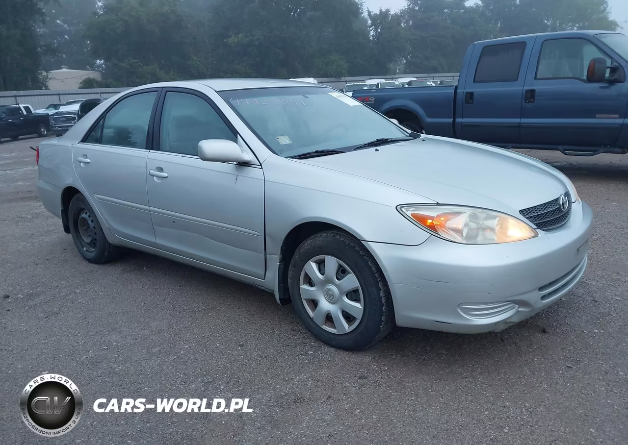 2004 Toyota Camry Le