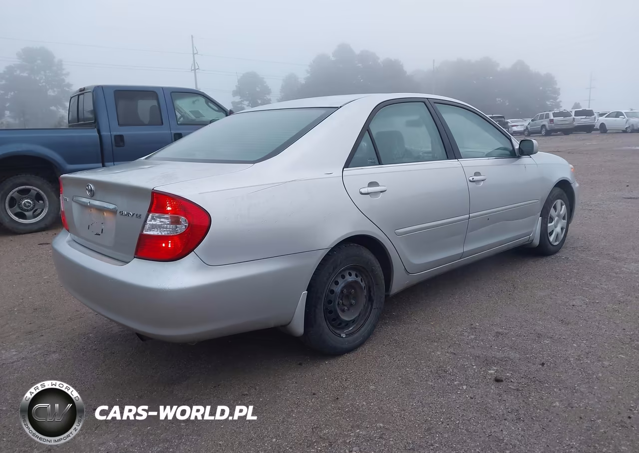 2004 Toyota Camry Le VIN:4T1BE30K74U905911 - 4