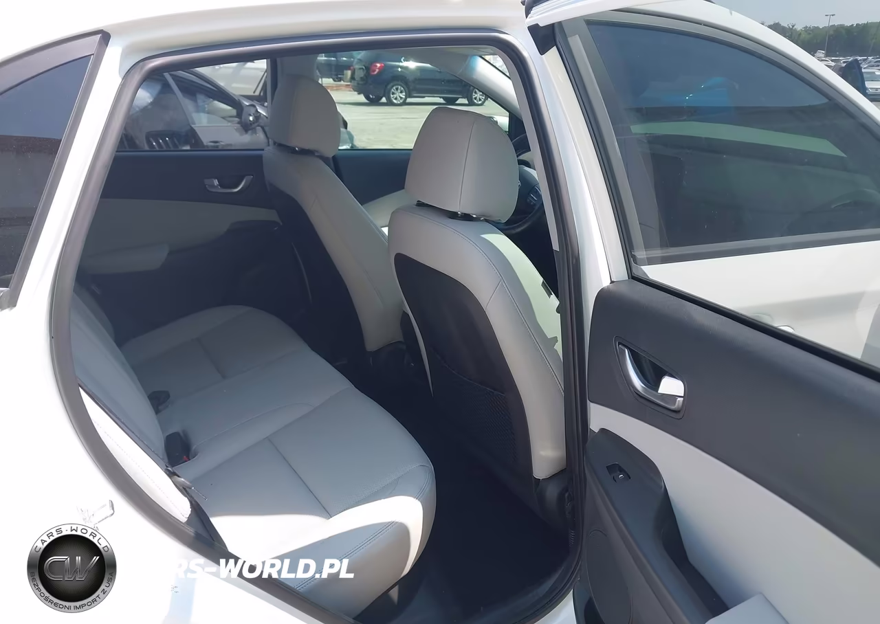 2022 Hyundai Kona Limited VIN:KM8K53A34NU885982 - 8