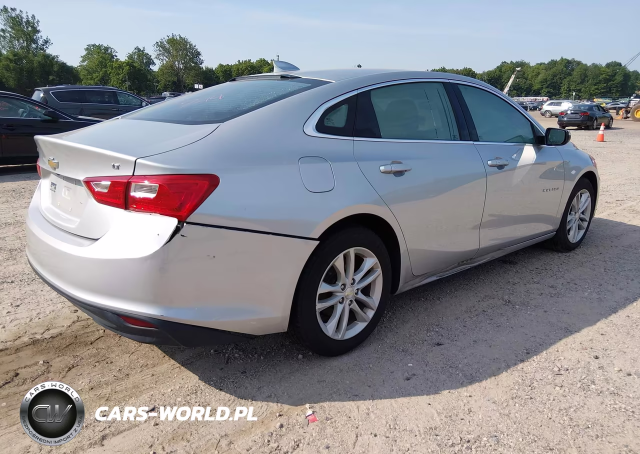 2017 Chevrolet Malibu 1Lt VIN:1G1ZE5STXHF120998 - 4