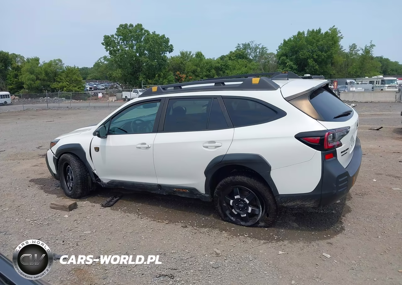 2022 Subaru Outback Wilderness VIN:4S4BTGUD2N3272153 - 14