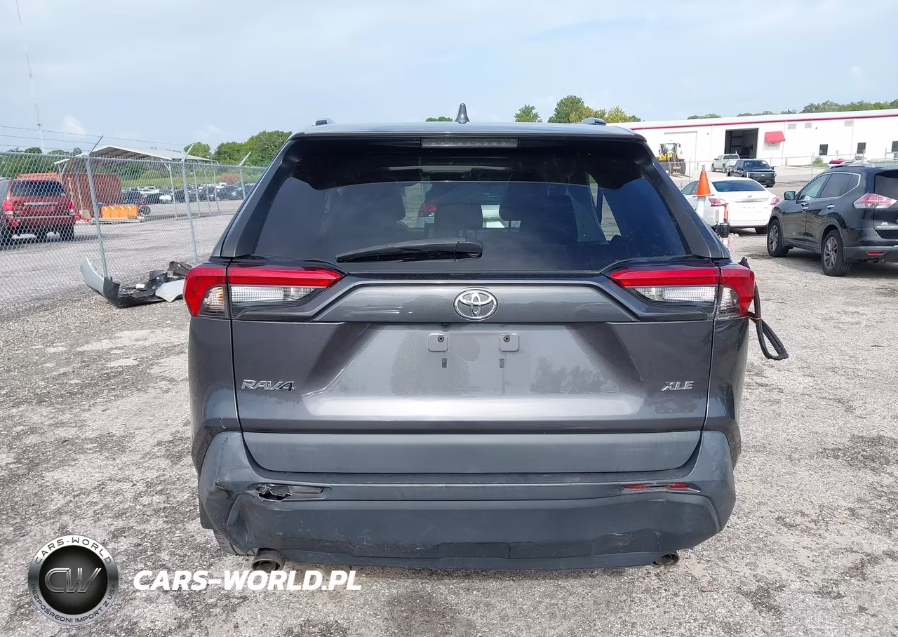 2021 Toyota Rav4 Xle Premium VIN:2T3C1RFV5MC172206 - 16