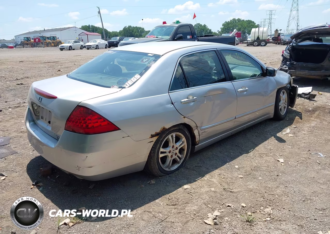 2007 Honda Accord 2.4 Se VIN:JHMCM56337C009735 - 4