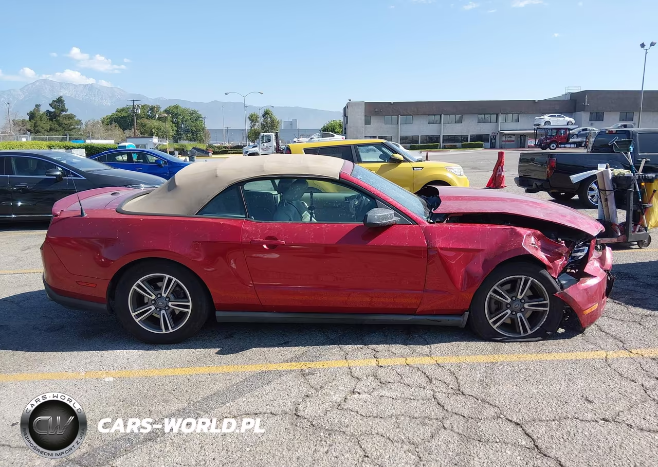 2011 Ford Mustang V6 Premium VIN:1ZVBP8EM1B5117572 - 16