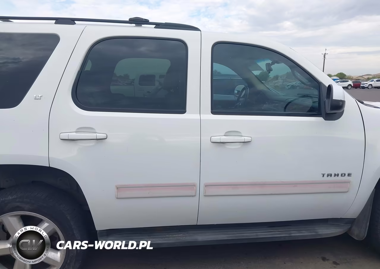 2010 Chevrolet Tahoe Lt VIN:1GNUKBE04AR274094 - 14