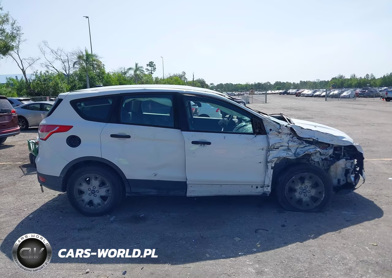 2015 Ford Escape S VIN:1FMCU0F7XFUB65427 - 13