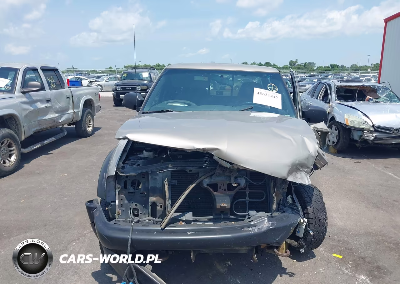 2000 Chevrolet S-10 Ls VIN:1GCCT19W1Y8180667 - 12
