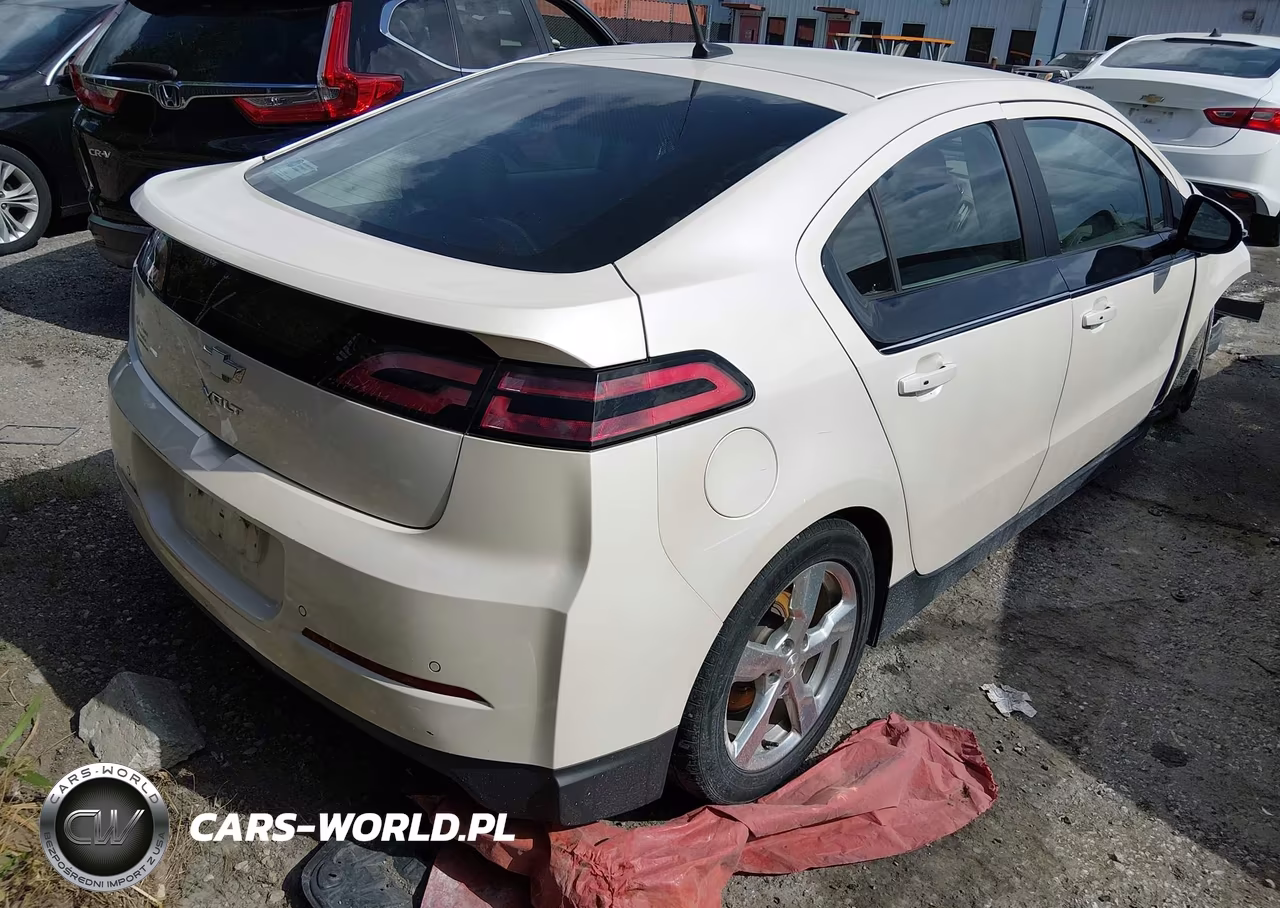 2014 Chevrolet Volt VIN:1G1RD6E42EU167978 - 4