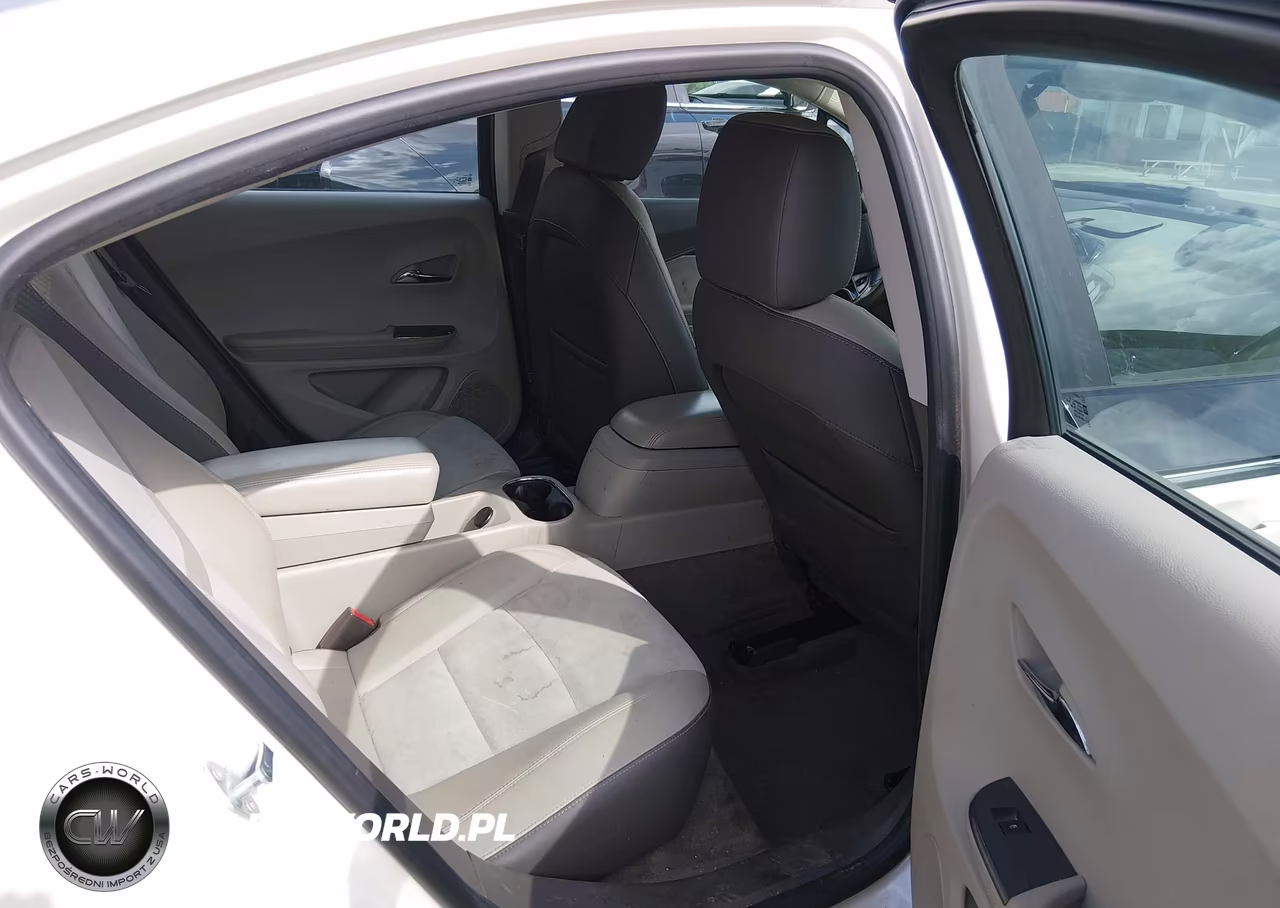 2014 Chevrolet Volt VIN:1G1RD6E42EU167978 - 8