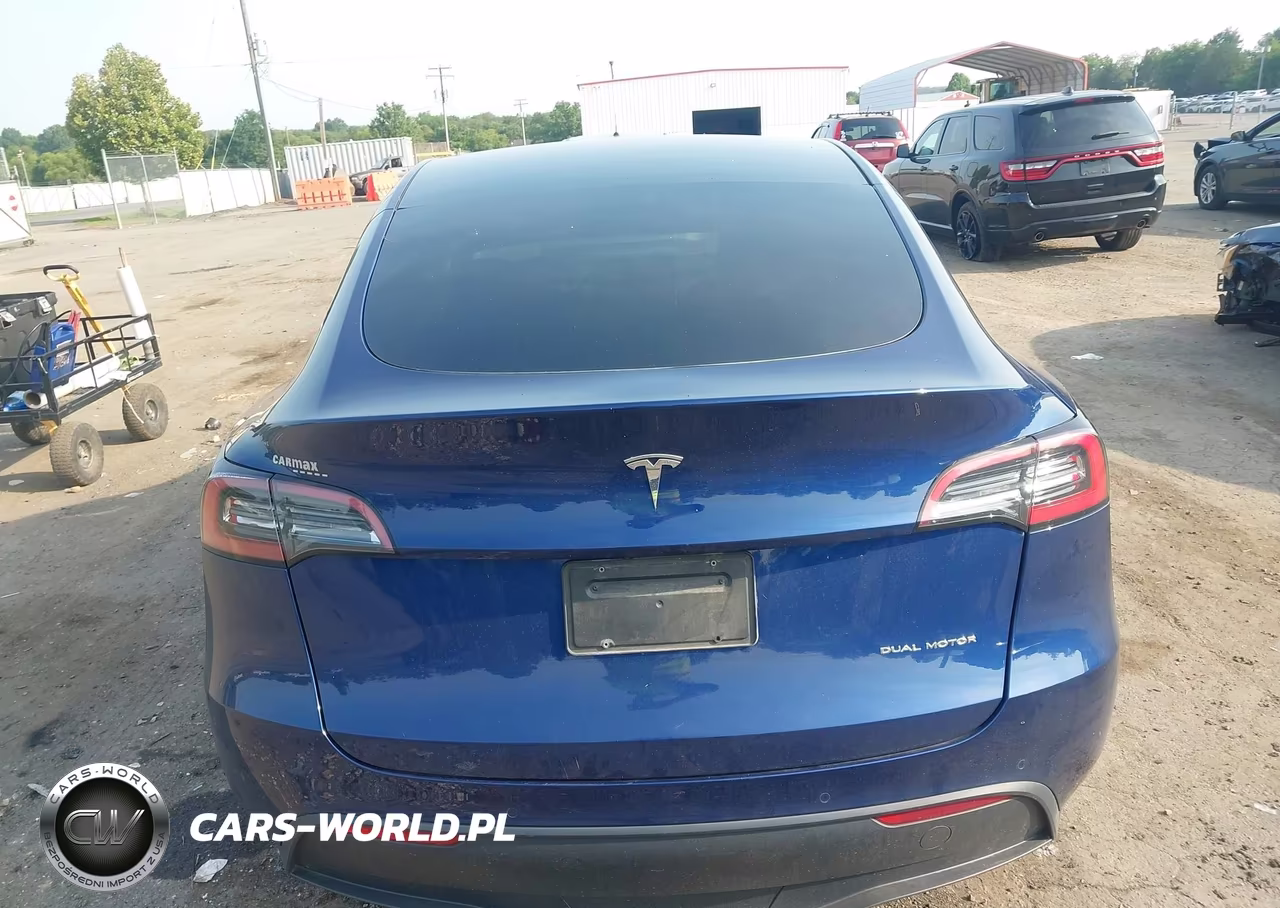 2022 Tesla Model Y Long Range Dual Motor All-Wheel Drive VIN:7SAYGDEE6NF372867 - 15