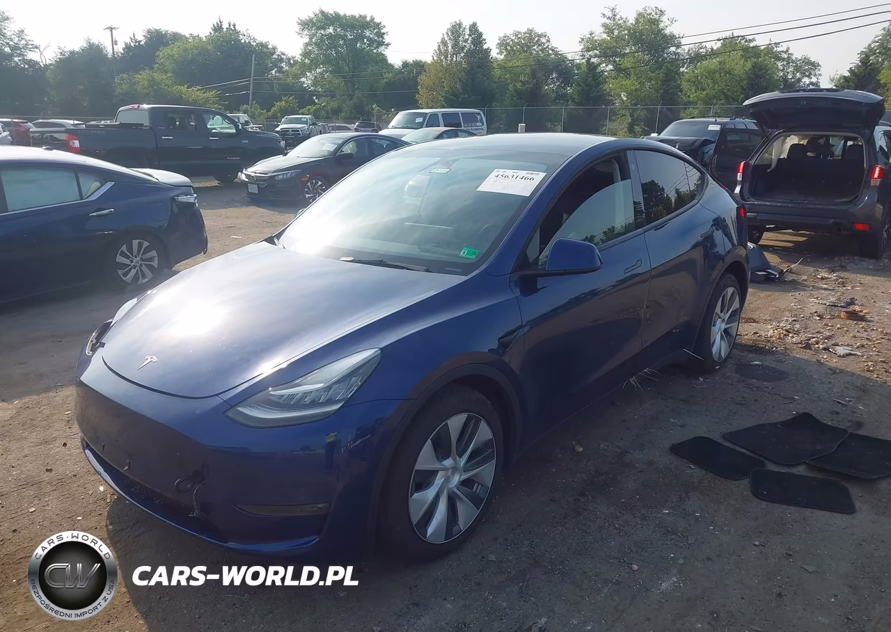 2022 Tesla Model Y Long Range Dual Motor All-Wheel Drive VIN:7SAYGDEE6NF372867 - 2