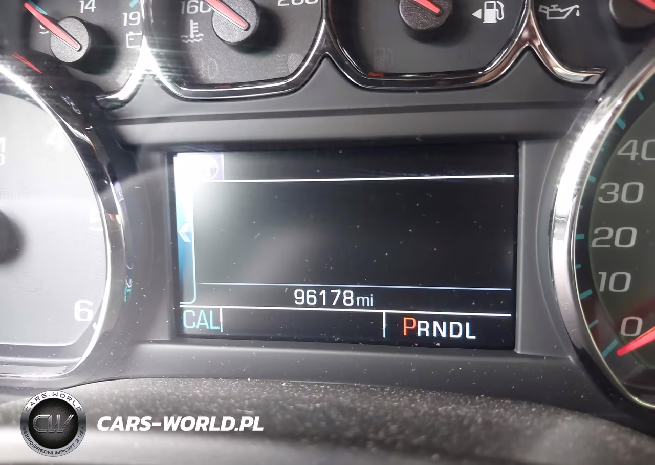 2019 Chevrolet Suburban Lt VIN:1GNSKHKC9KR242218 - 15