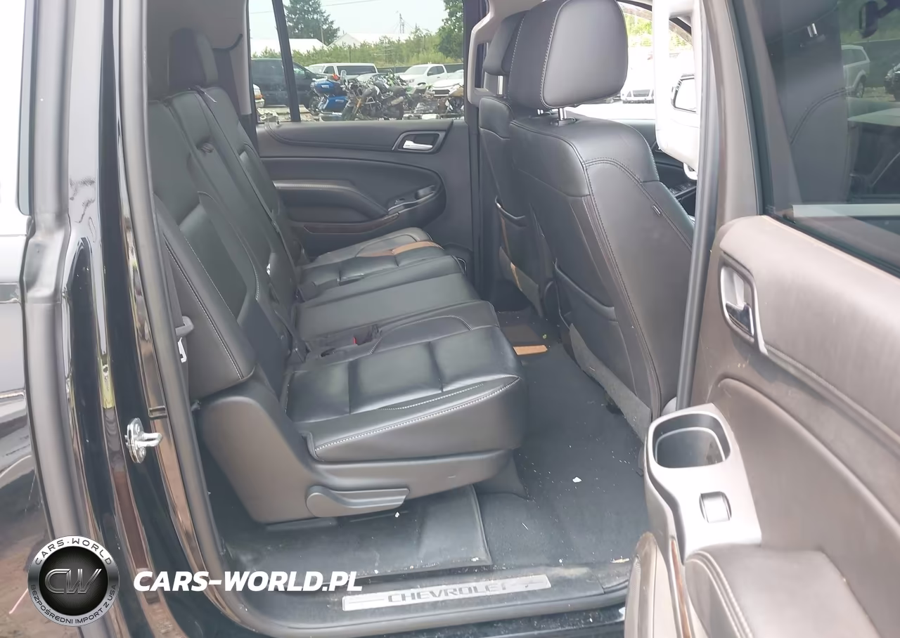 2019 Chevrolet Suburban Lt VIN:1GNSKHKC9KR242218 - 8