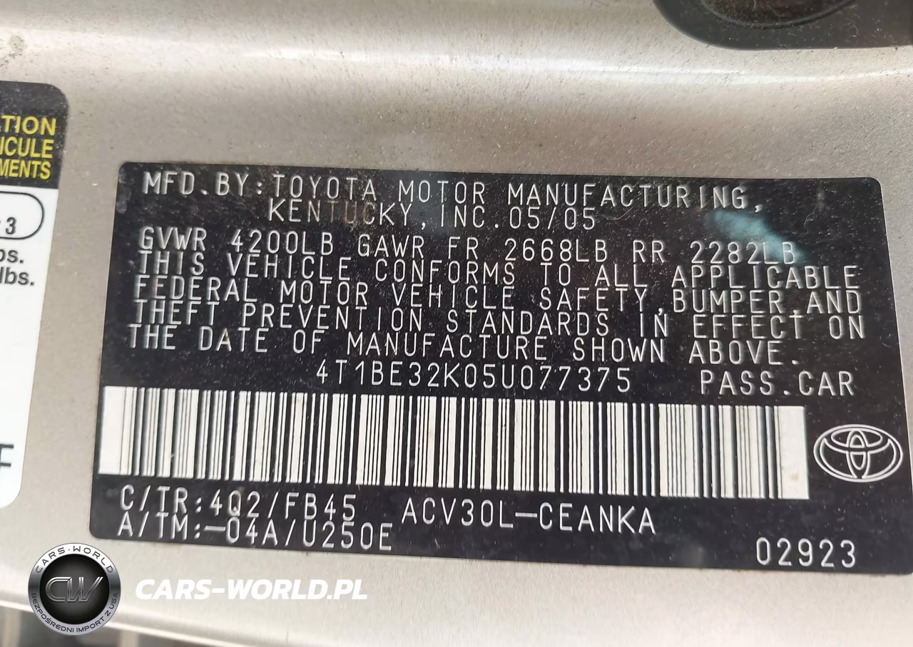 2005 Toyota Camry Le VIN:4T1BE32K05U077375 - 9