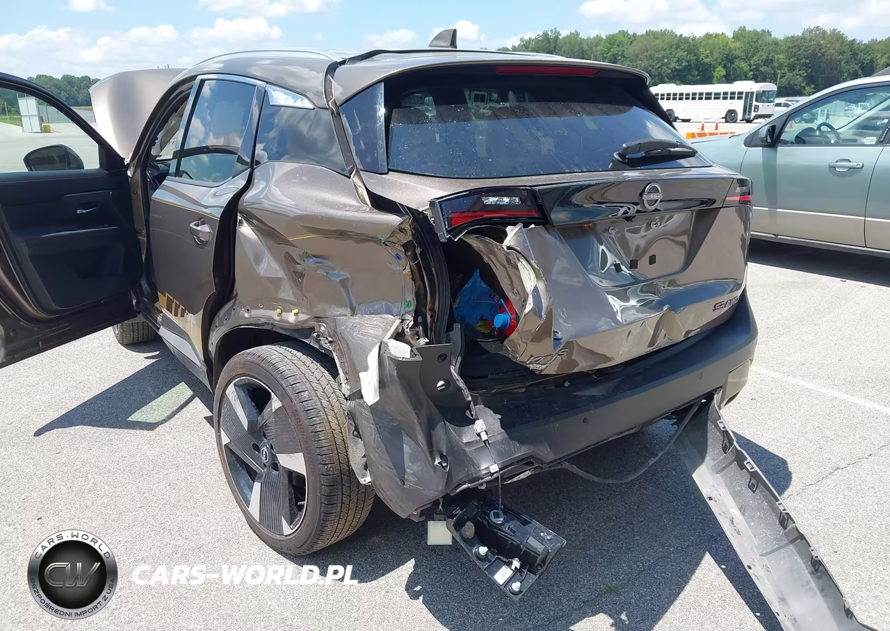 2025 Nissan Kicks Sr Intelligent Awd VIN:3N8AP6DD4SL314695 - 6