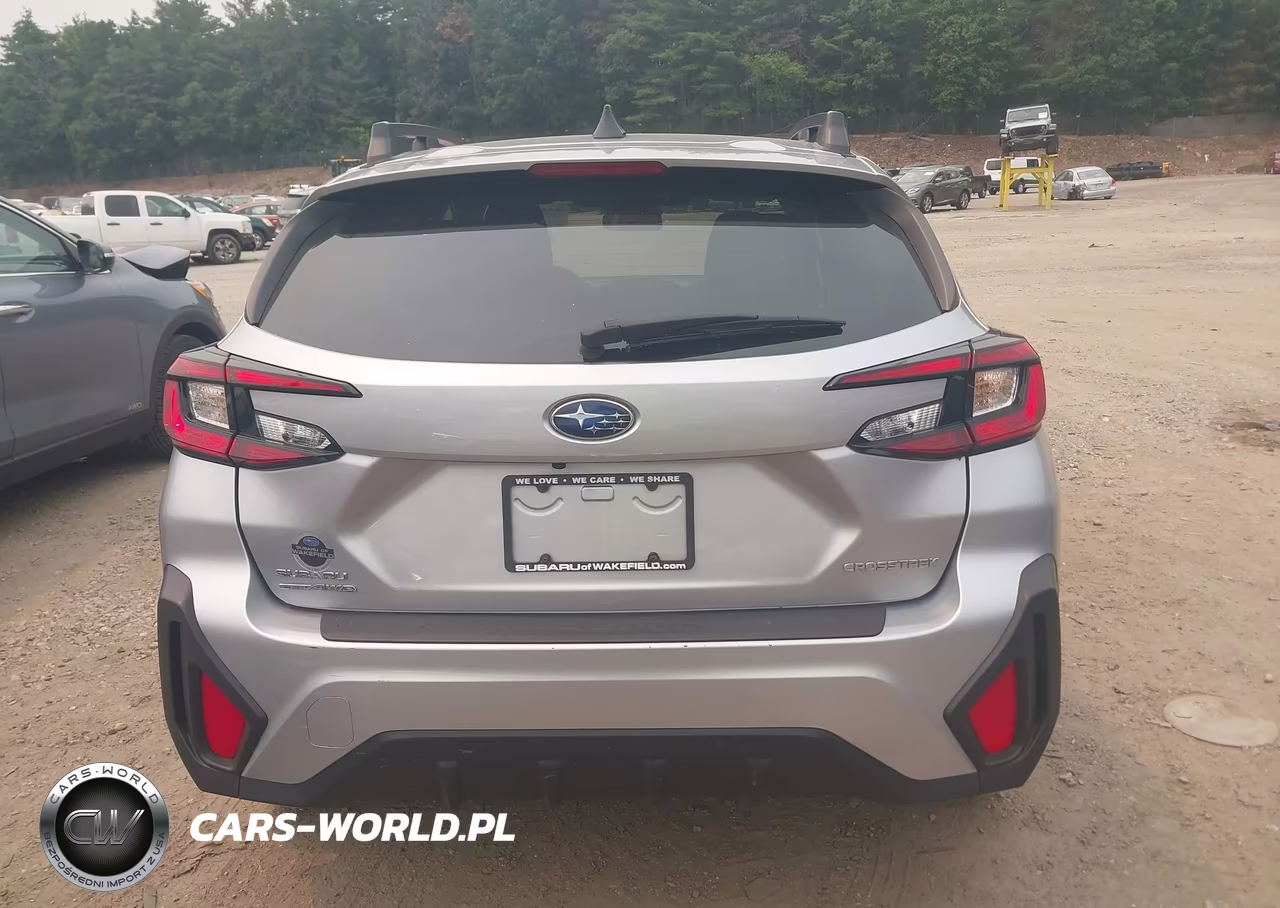 2024 Subaru Crosstrek Premium VIN:JF2GUADC3R8238714 - 16