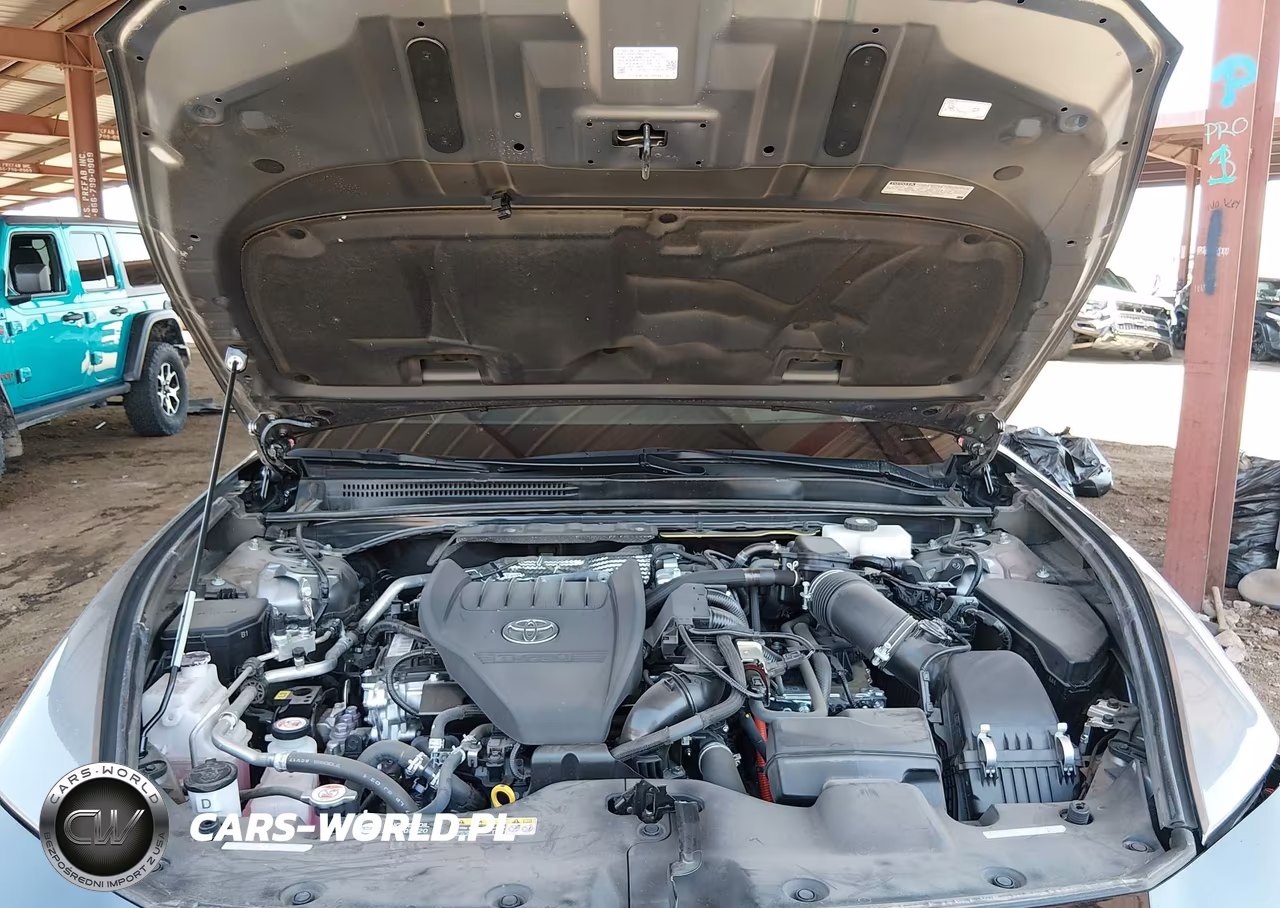 2026 Toyota Crown Platinum VIN:JTDAFAAF1T3014620 - 10