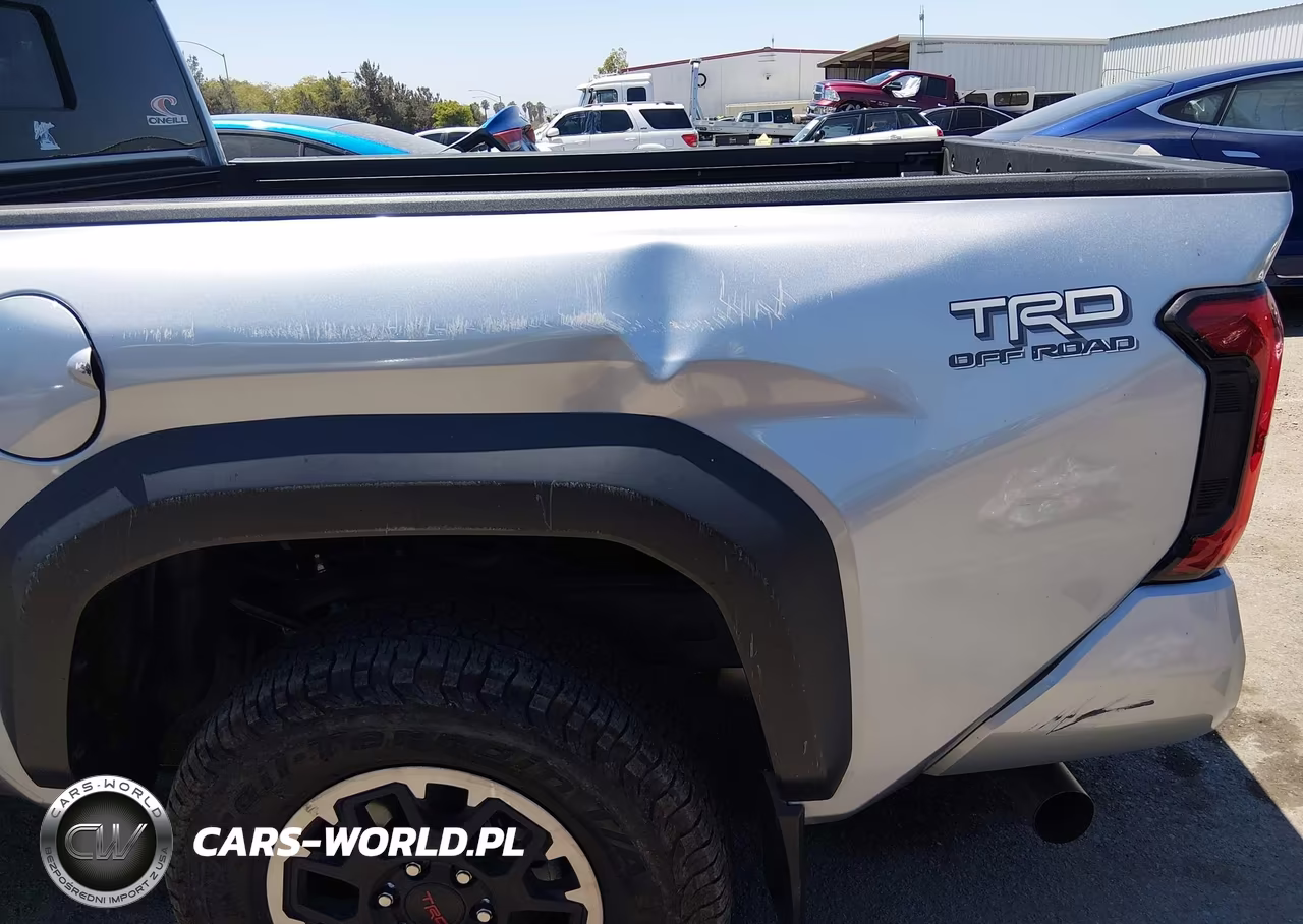 2024 Toyota Tacoma Trd Off Road VIN:3TMLB5JN0RM038627 - 13