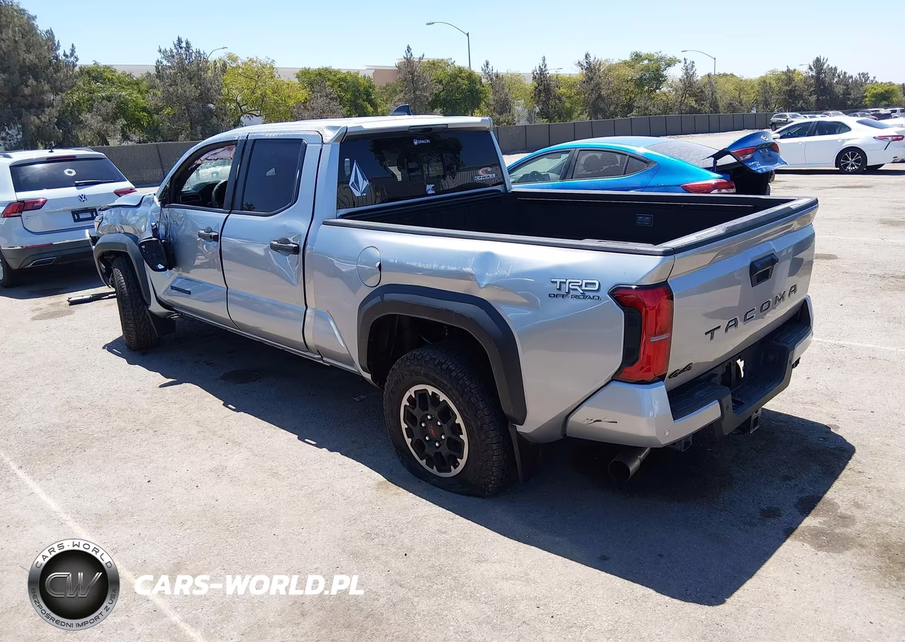 2024 Toyota Tacoma Trd Off Road VIN:3TMLB5JN0RM038627 - 3