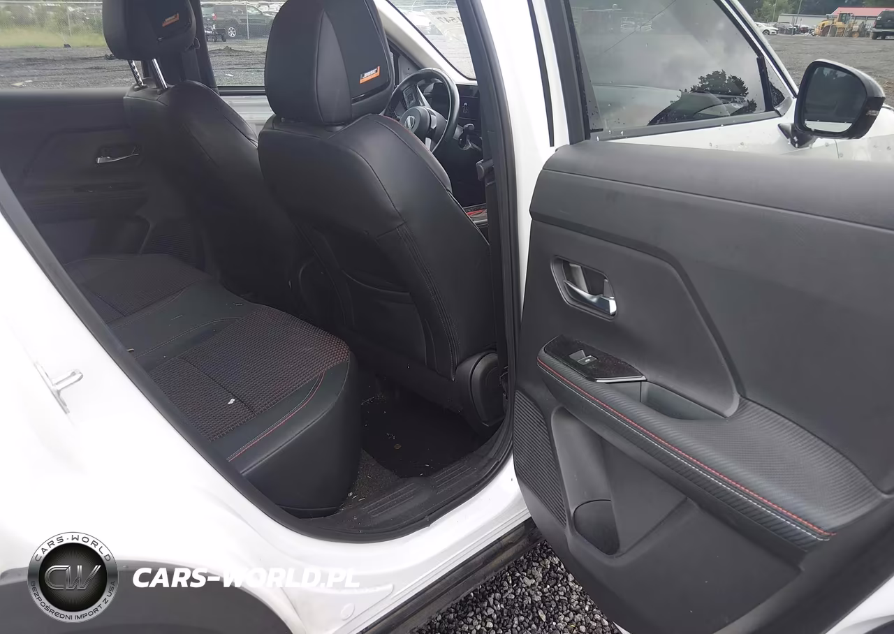 2025 Nissan Kicks Sr Fwd VIN:3N8AP6DC1SL355633 - 8