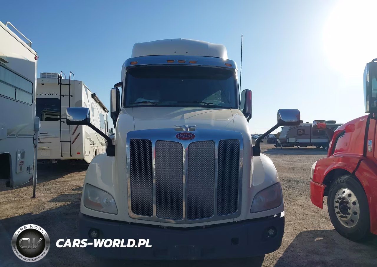 2018 Peterbilt 579 VIN:1XPBD49X4JD482811 - 12