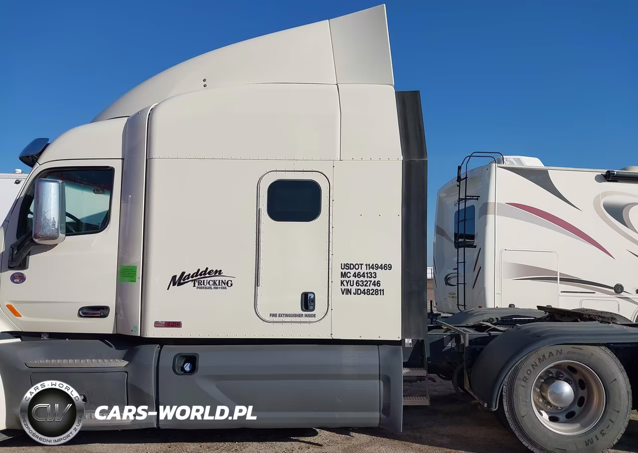 2018 Peterbilt 579 VIN:1XPBD49X4JD482811 - 14