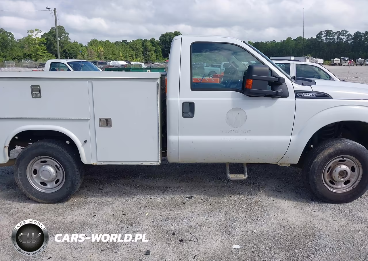 2013 Ford Super Duty F-250 Srw Xl VIN:1FDBF2B6XDEA18580 - 13