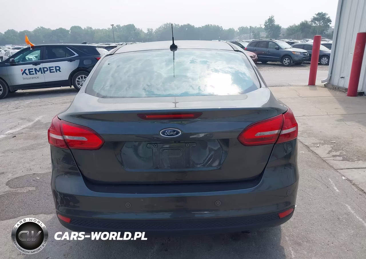 2017 Ford Focus Sel VIN:1FADP3H21HL256927 - 16