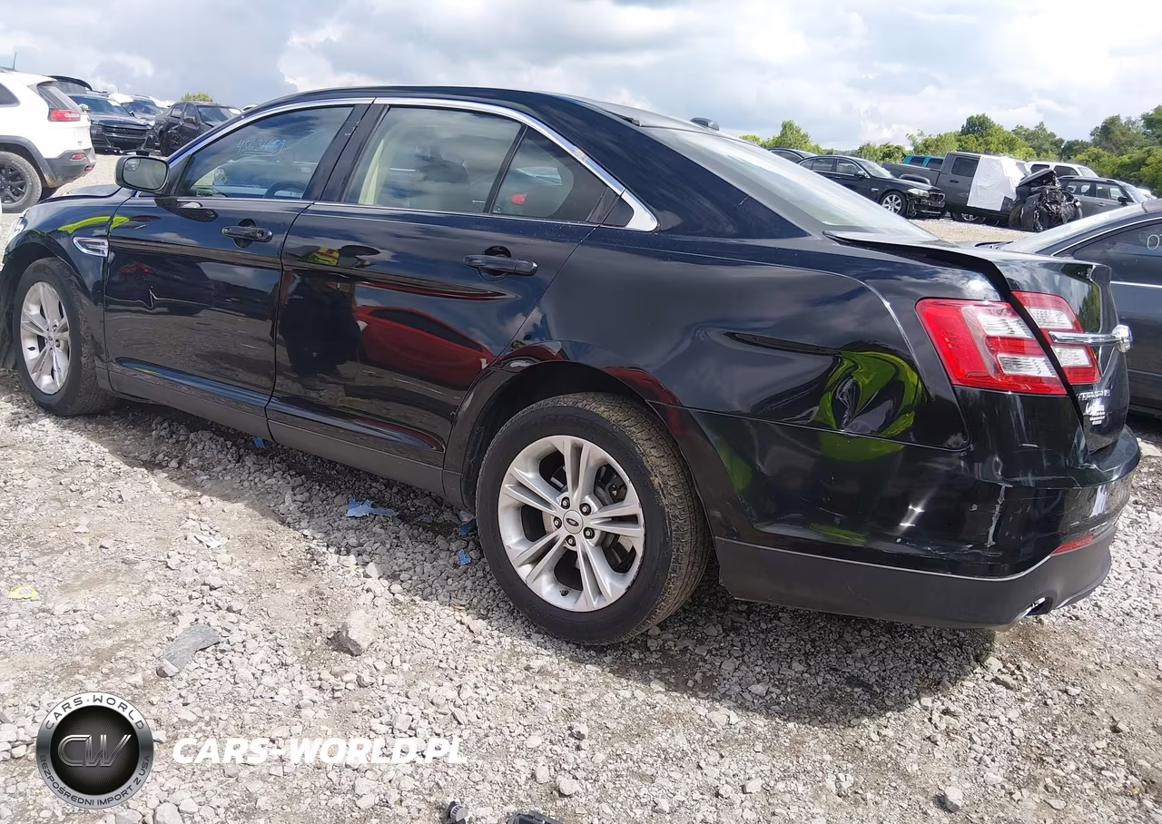 2016 Ford Taurus Se VIN:1FAHP2D85GG104792 - 3