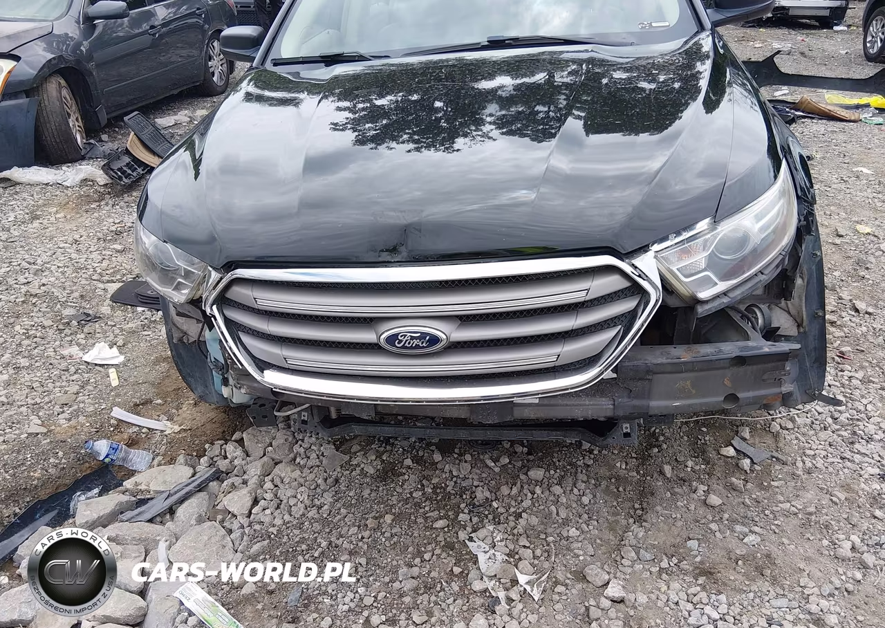 2016 Ford Taurus Se VIN:1FAHP2D85GG104792 - 6