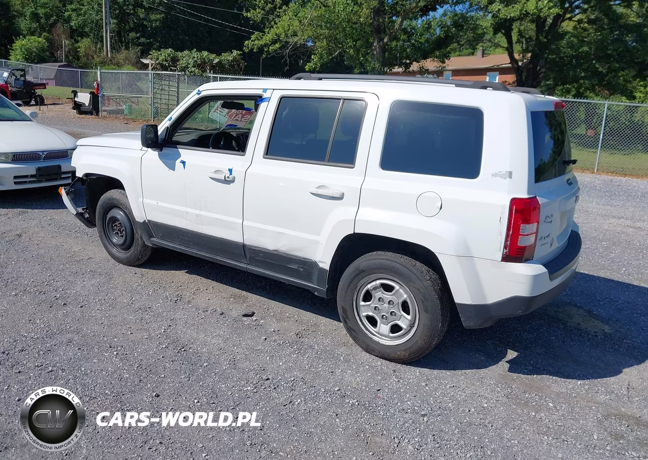 2014 Jeep Patriot Sport VIN:1C4NJRBB8ED927141 - 3