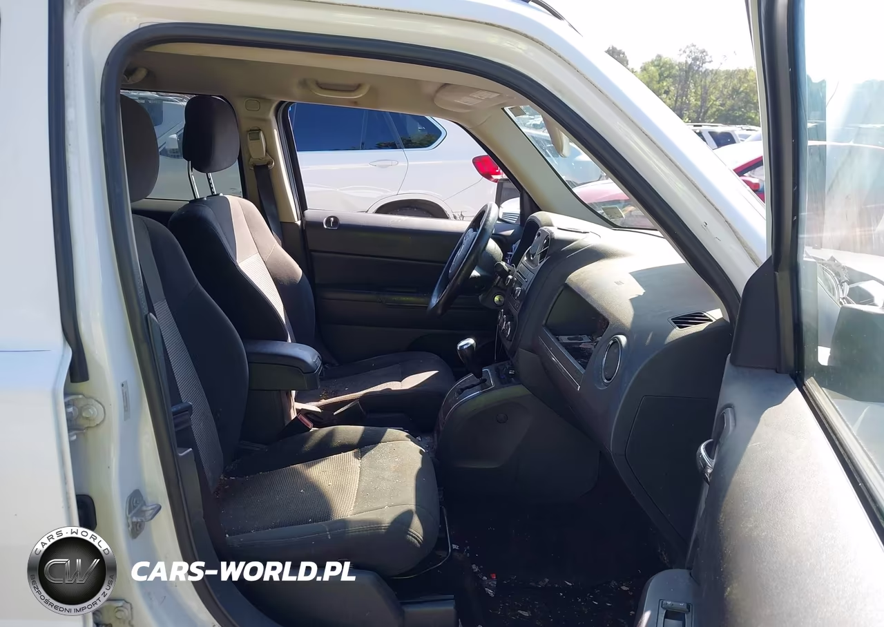 2014 Jeep Patriot Sport VIN:1C4NJRBB8ED927141 - 5