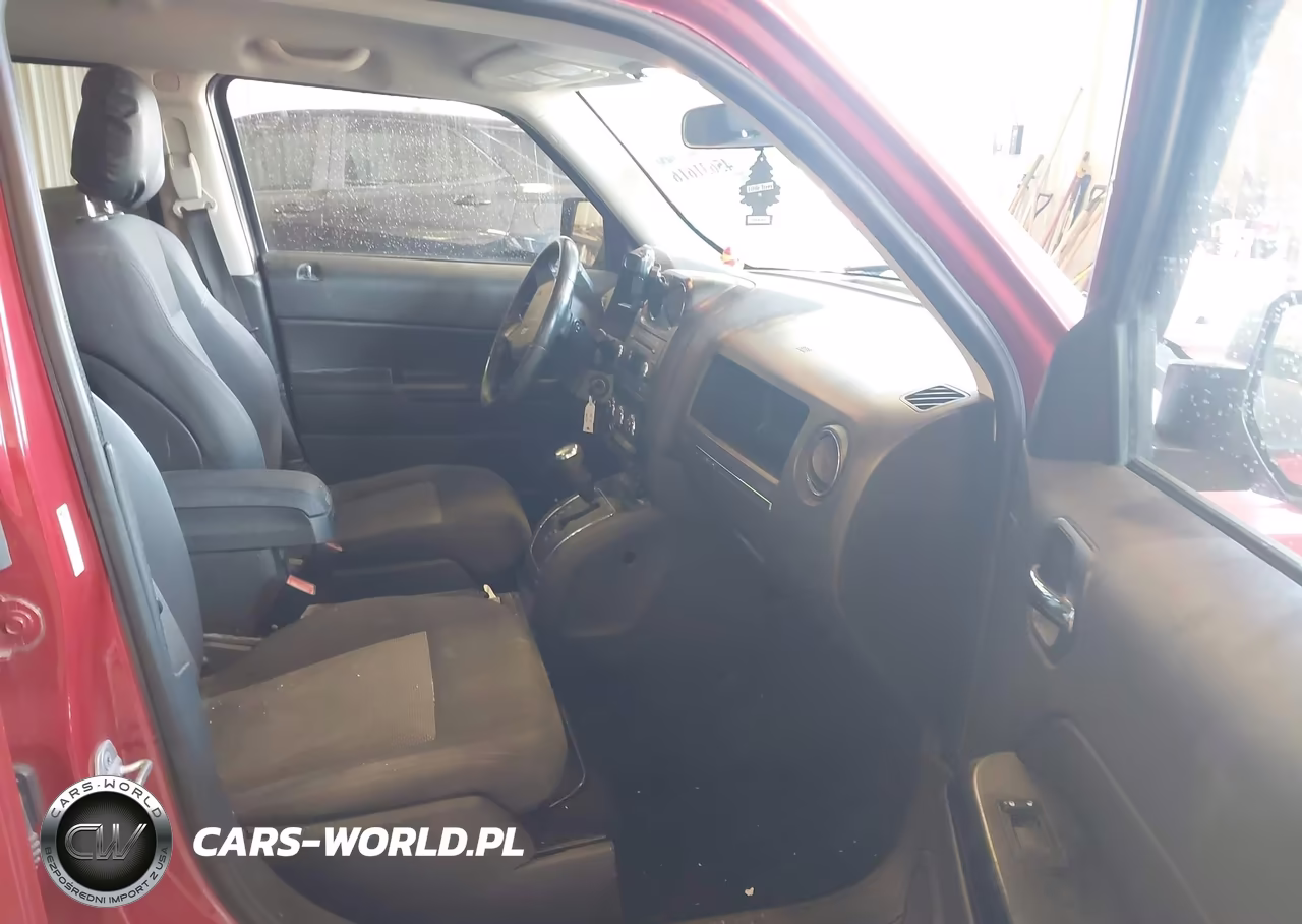 2010 Jeep Patriot Sport-North VIN:1J4NF2GB5AD631628 - 5