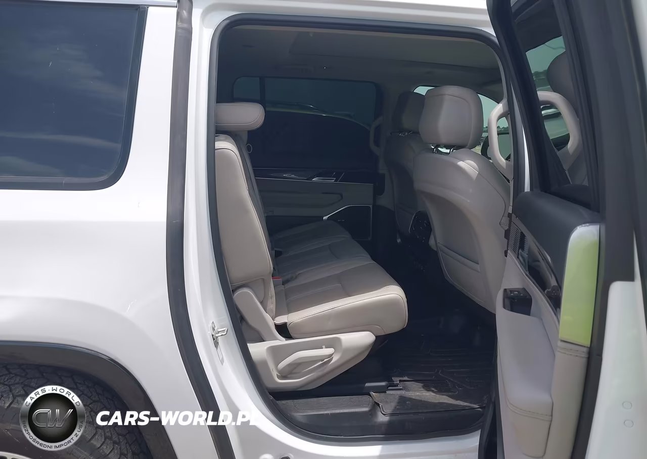 2024 Jeep Wagoneer L Series I 4X4 VIN:1C4SJSAP7RS155160 - 8