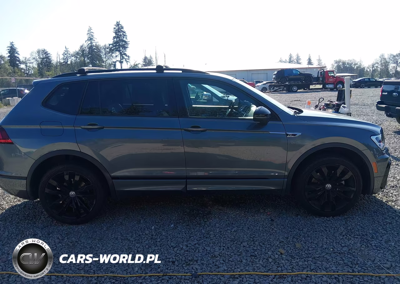 2020 Volkswagen Tiguan 2.0T Se-2.0T Se R-Line Black-2.0T Sel VIN:3VV2B7AX8LM107596 - 14
