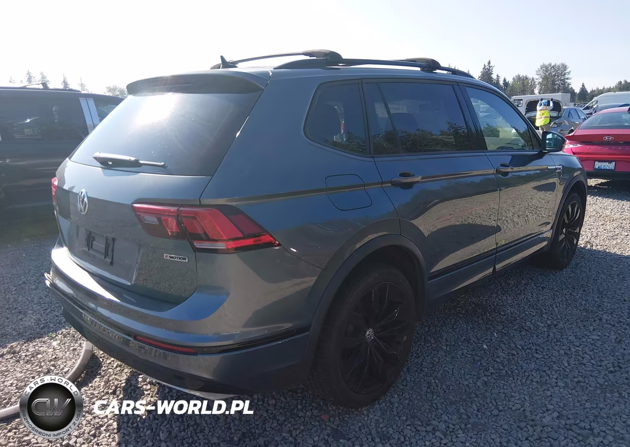 2020 Volkswagen Tiguan 2.0T Se-2.0T Se R-Line Black-2.0T Sel VIN:3VV2B7AX8LM107596 - 4