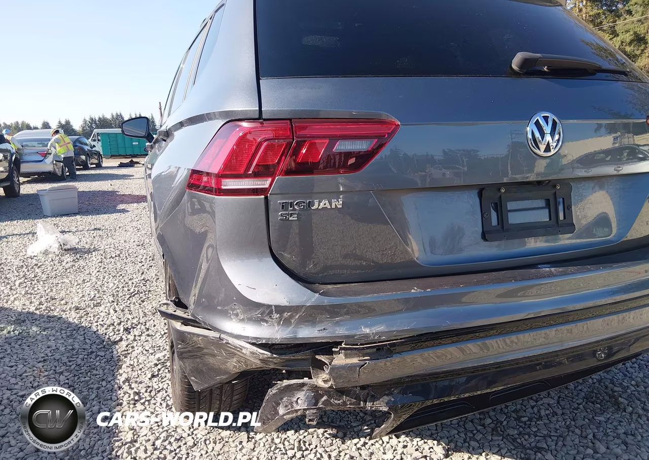 2020 Volkswagen Tiguan 2.0T Se-2.0T Se R-Line Black-2.0T Sel VIN:3VV2B7AX8LM107596 - 6