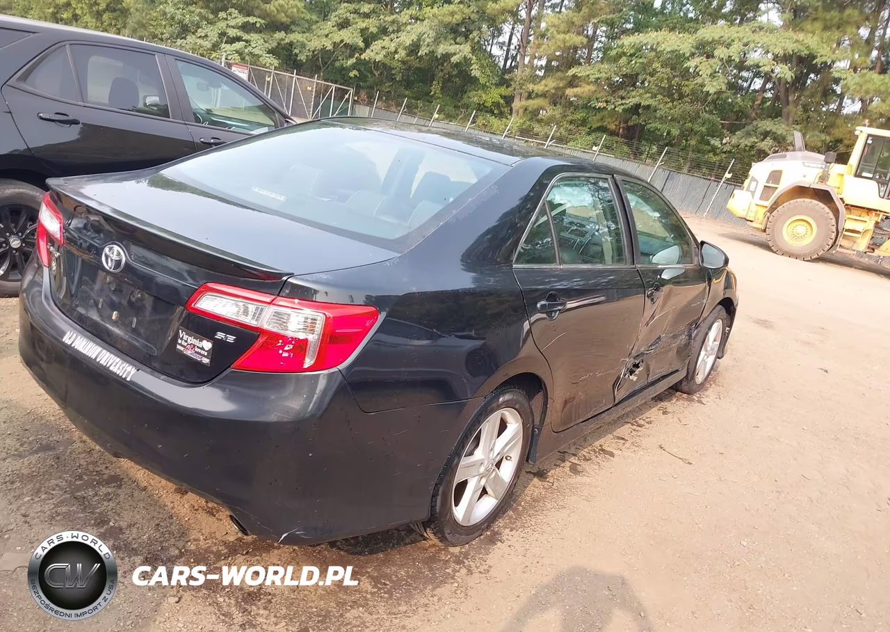2012 Toyota Camry Se VIN:4T1BF1FK0CU042831 - 4