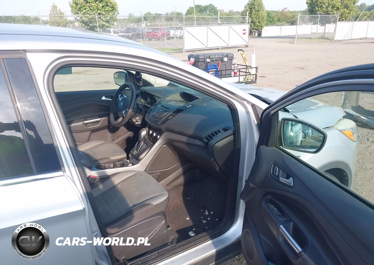 2015 Ford Escape Se VIN:1FMCU0G93FUC90057 - 5