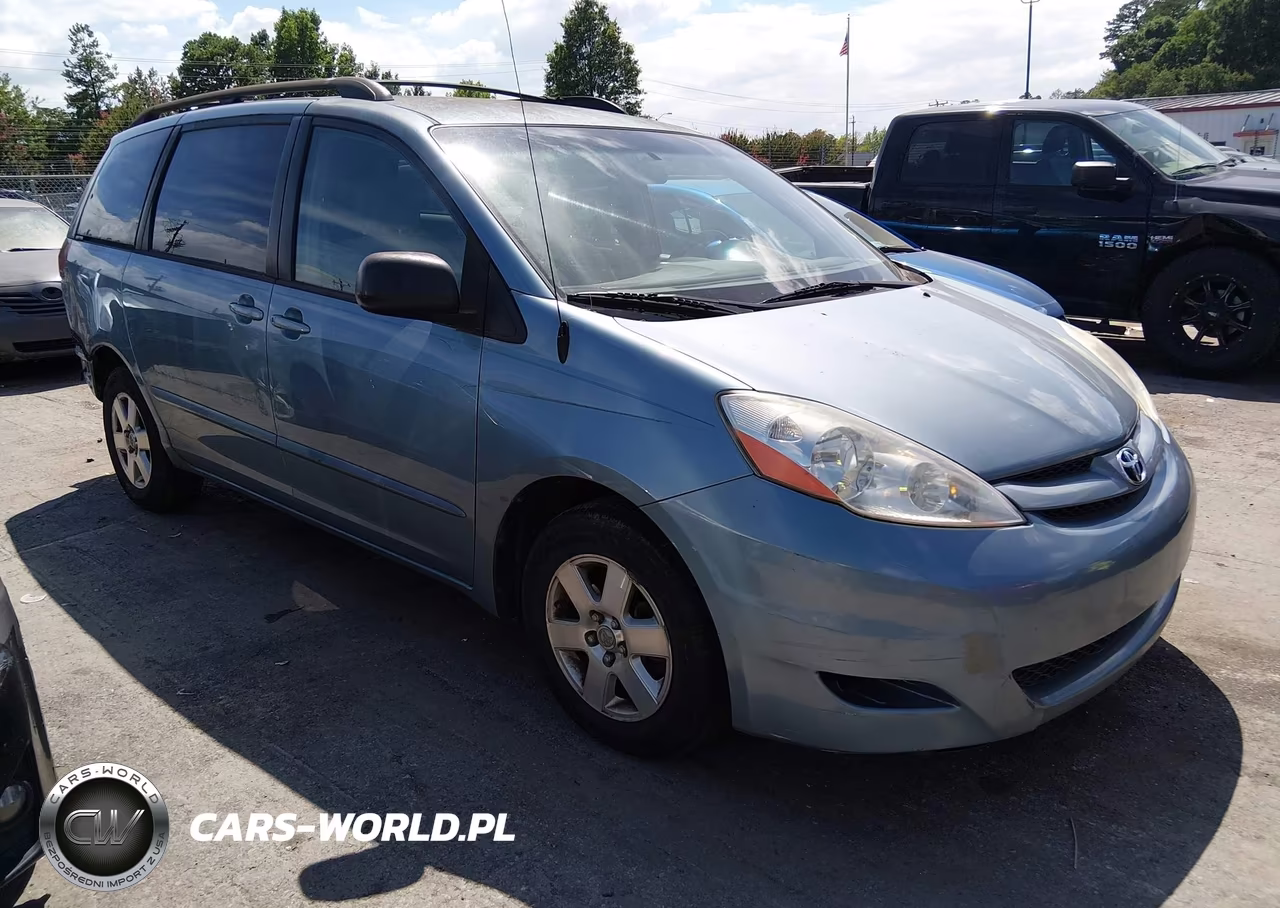 2008 Toyota Sienna Le