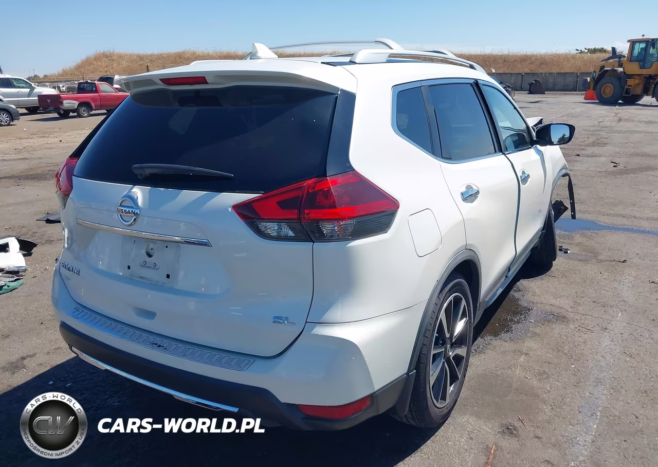 2018 Nissan Rogue Sl VIN:JN8AT2MT1JW489720 - 4