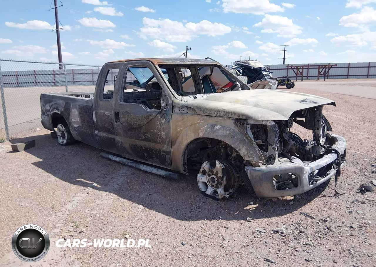 2015 Ford F-250 Xlt – zdjęcie 1 z 13
