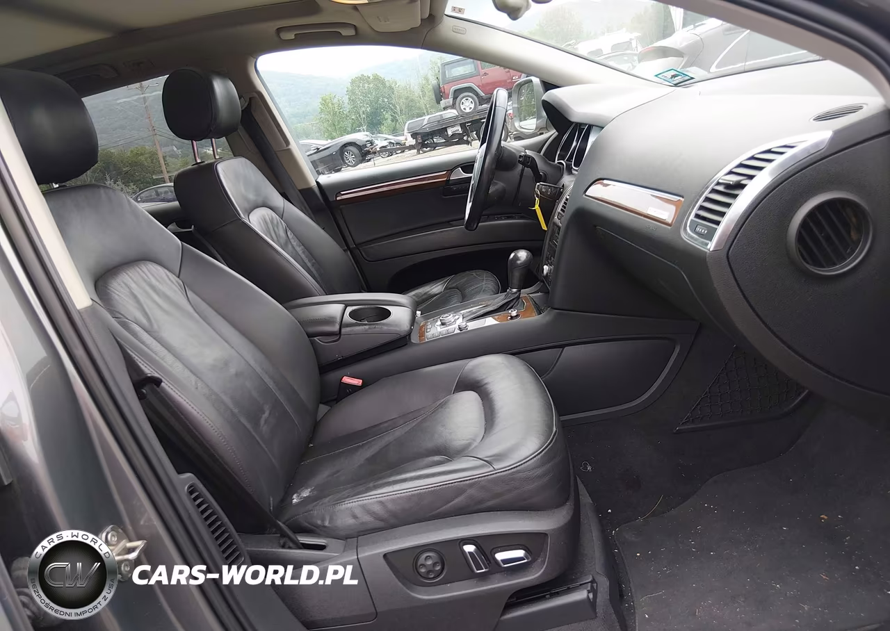 2011 Audi Q7 3.0T Premium VIN:WA1LGAFEXBD010445 - 5