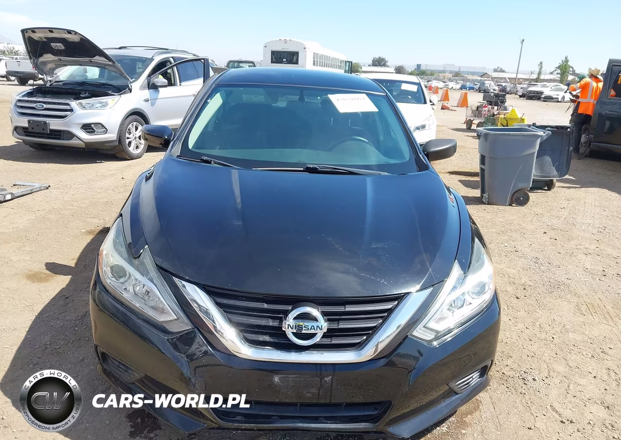 2018 Nissan Altima 2.5 S VIN:1N4AL3AP7JC275461 - 12