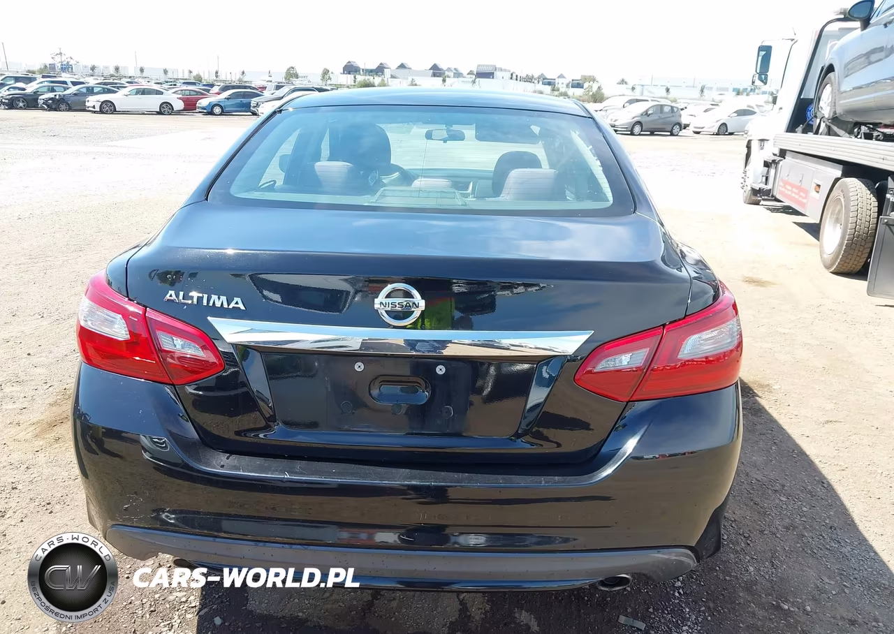 2018 Nissan Altima 2.5 S VIN:1N4AL3AP7JC275461 - 16