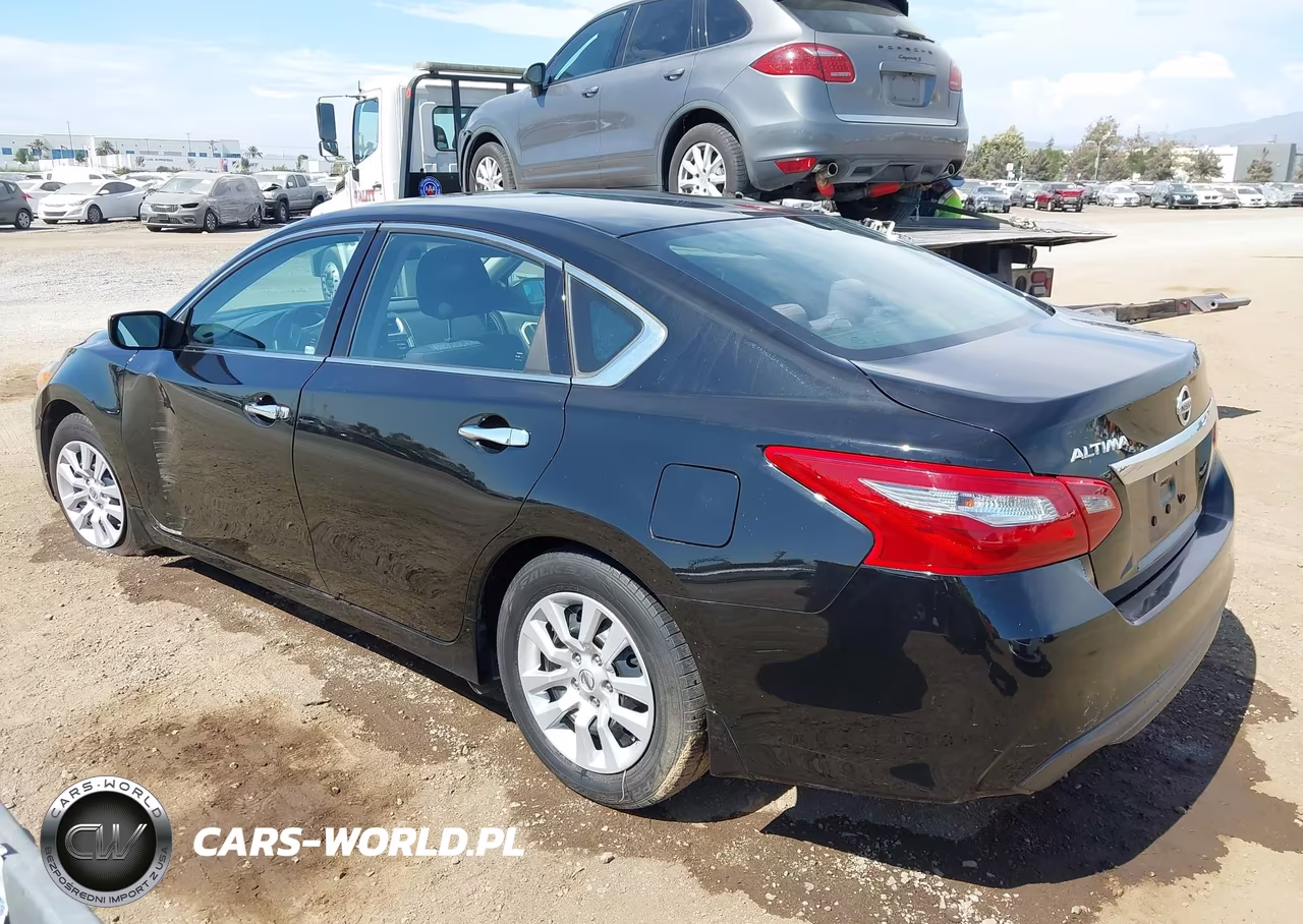 2018 Nissan Altima 2.5 S VIN:1N4AL3AP7JC275461 - 3