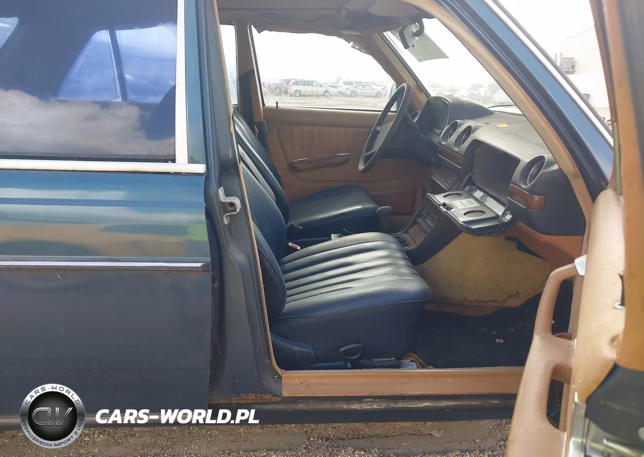 1984 Mercedes-Benz 300 Dt VIN:WDBAB33A7EA060975 - 5