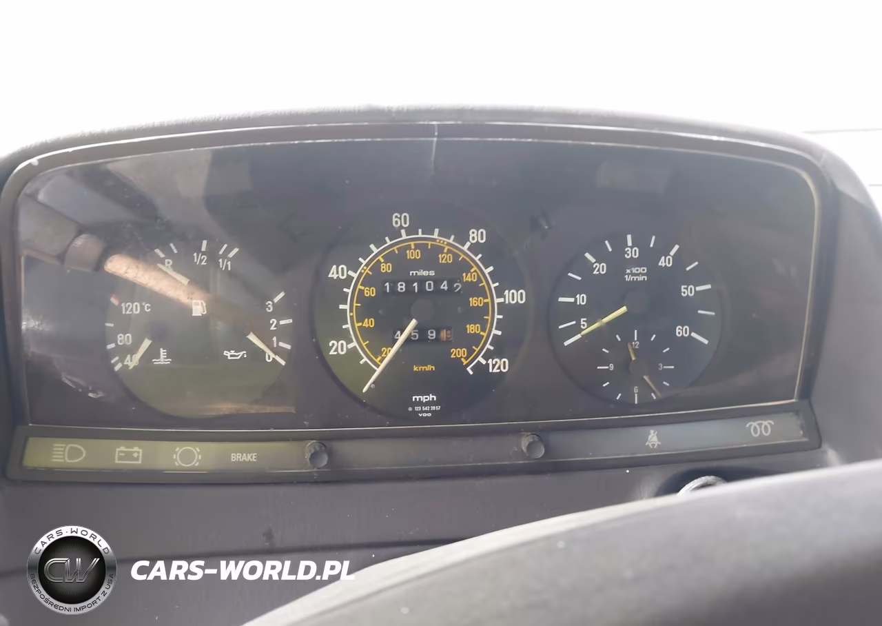 1984 Mercedes-Benz 300 Dt VIN:WDBAB33A7EA060975 - 7