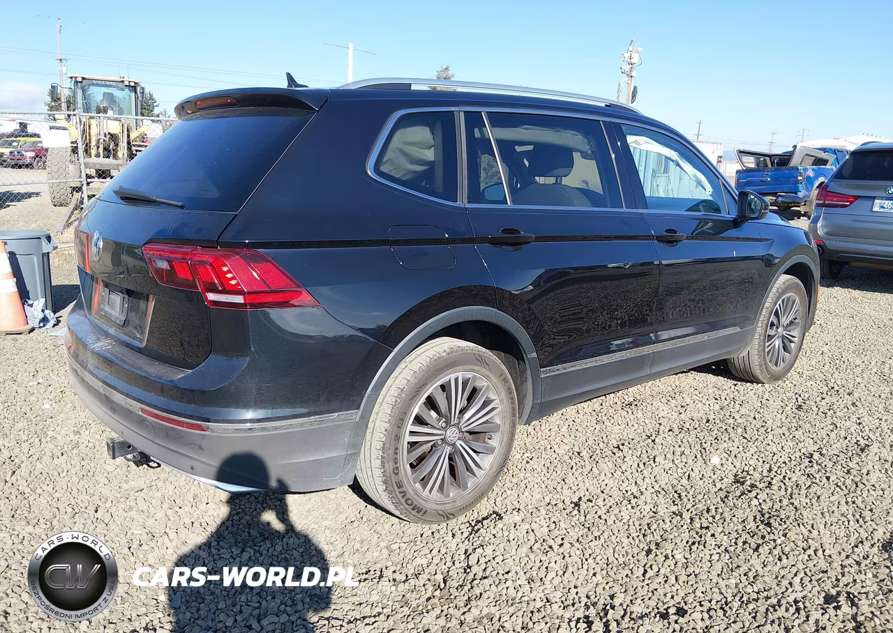 2019 Volkswagen Tiguan 2.0T Se-2.0T Sel-2.0T Sel R-Line-2.0T Sel R-Line Black VIN:3VV3B7AX1KM031531 - 4
